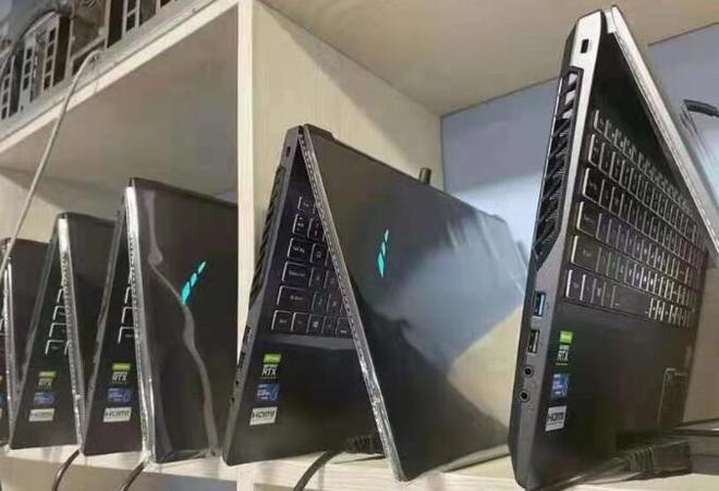 加密货币挖矿风潮依旧持续:矿工甚至直接使用笔记本挖矿(图2) 加密货币挖矿风潮依旧持续:矿工甚至直接使用笔记本挖矿(图2)