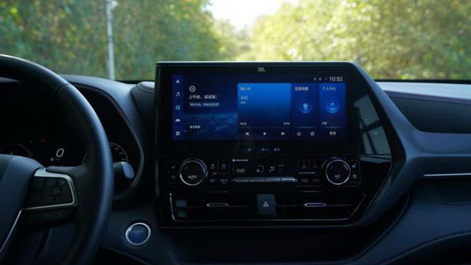 非铺装过把瘾！头戴皇冠的陆放也能下得荒蛮(图11)