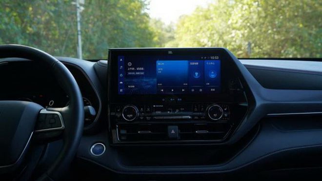 非铺装过把瘾！头戴皇冠的陆放也能下得荒蛮(图9)