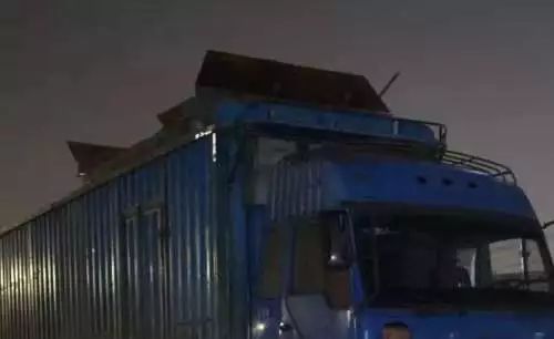 火速出击：“城管蓝”智擒“黑砂场”(图11)