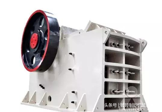 时产200吨石灰石制砂生产线到底用什么设备比较好?(图2) 时产200吨石灰石制砂生产线到底用什么设备比较好?(图2)