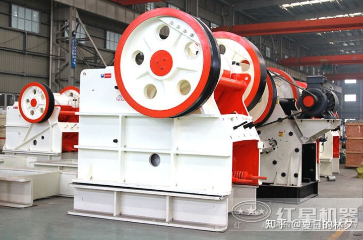 石灰石制砂生产线破碎工艺流程，需要哪些设备？(图1)