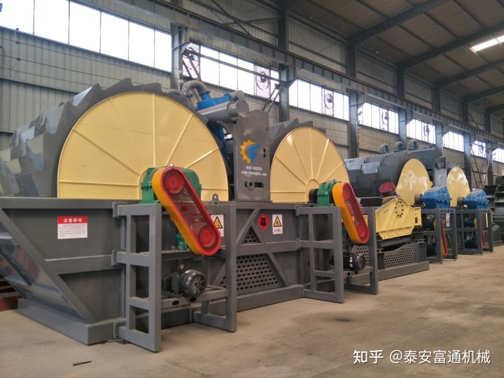 机制砂生产线，如何选择合适的洗砂设备？(图1)