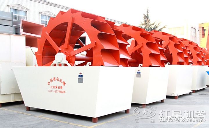 石头打成砂粒大小可以代替沙子吗？石头打成沙子工作现场视频(图4)