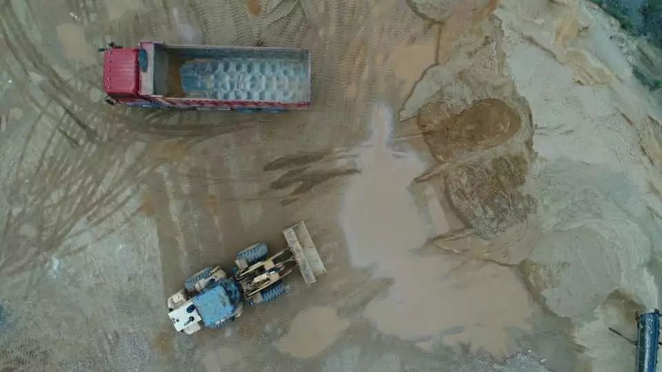 快反直击湘潭县：洗砂破坏大，青山秃了顶(图9)