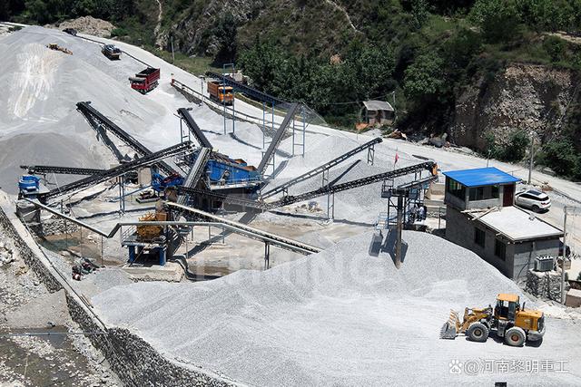 玄武岩制砂设备有哪些，玄武岩制砂生产线配置？(图1)