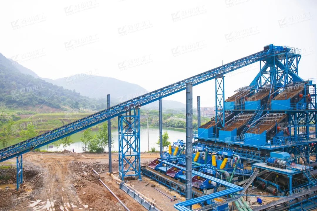 隆中重工EPC承建湖北武穴长江矿业公司二期砂石骨料项目投产！（附生产线视频）(图4)