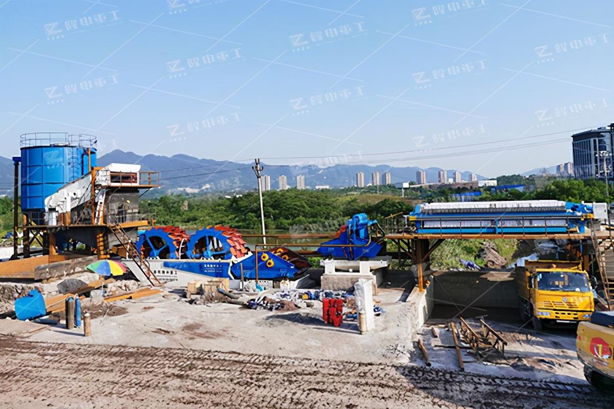 为何风化砂洗沙生产线受用户的热捧？(图1)