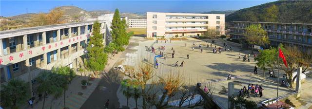 贵州这一县城，有着一千多年的历史，被誉为贵州最美的县城(图4)