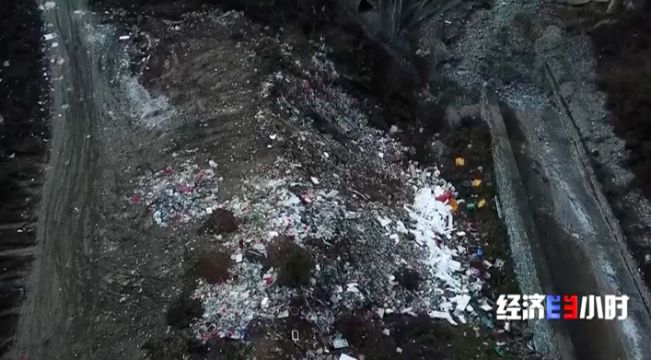 被染绿的黄河支流周晋峰接受央视采访：排污—挖砂—垃圾…黄河治理需要生态文明(图14)