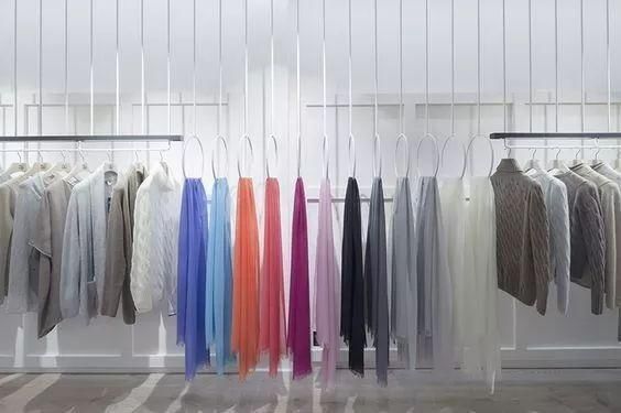 服装店如何挂版才能让衣服显得好看？(图2)