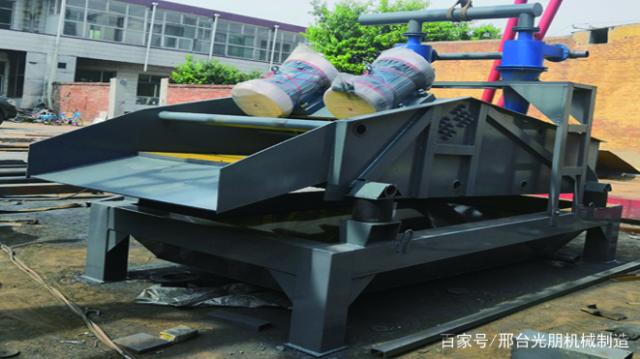 细沙回收脱水一体机滚筒筛沙机振动筛沙机移动破碎机洗砂机(图1)