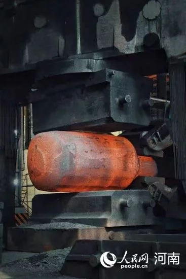 【黄河安澜】走进中信重工探访洛阳装备制造产业强劲动能(图3) 【黄河安澜】走进中信重工探访洛阳装备制造产业强劲动能(图3)