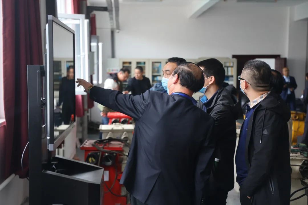 中机维协矿用设备分会2021年第1期矿用防爆(电气)设备检验员—检修员培训班成功举办(图37) 中机维协矿用设备分会2021年第1期矿用防爆(电气)设备检验员—检修员培训班成功举办(图37)