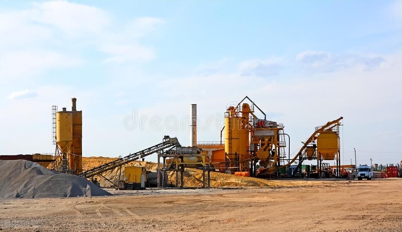 配置整套砂石生产线都有哪些专用设备？大概多少钱？(图1)