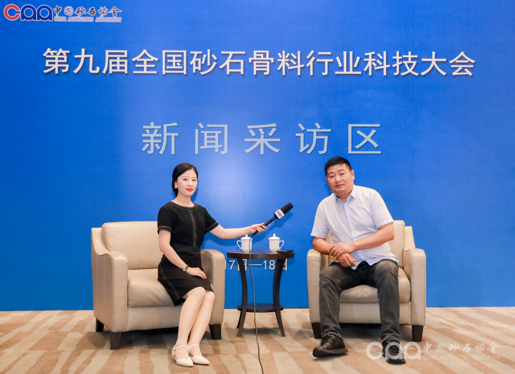 一线专访|“砂石EPC项目,业主转手净赚2亿”——原文秋(图3) 一线专访|“砂石EPC项目,业主转手净赚2亿”——原文秋(图3)