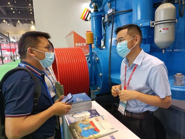 圆满闭幕|洛阳大华在郑州砂石装备展一展风采共促绿色矿山发展(图4) 圆满闭幕|洛阳大华在郑州砂石装备展一展风采共促绿色矿山发展(图4)