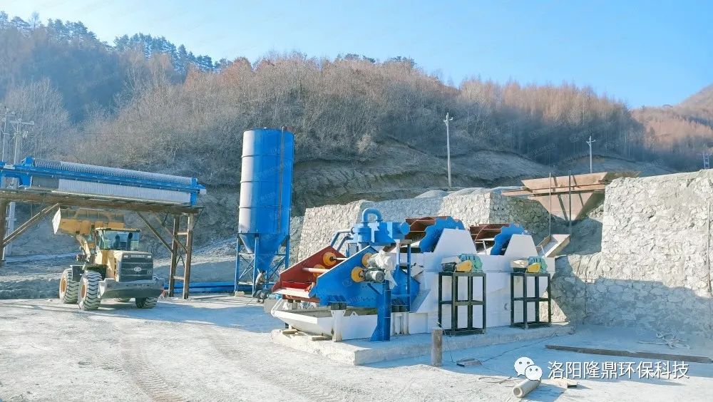 隆鼎案例:轮斗式洗砂机生产线(图10) 隆鼎案例:轮斗式洗砂机生产线(图10)