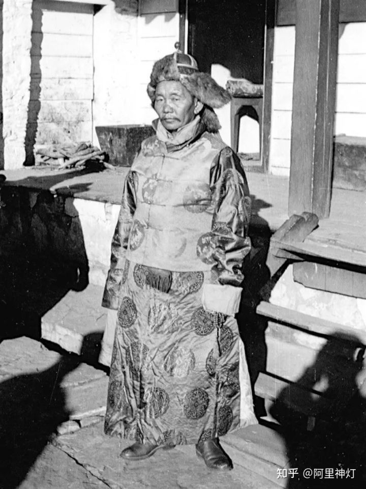触目惊心的西藏农奴照片，悲惨生活，暗无天日！（​这组照片有点残忍，胆小者请慎入）(图5)