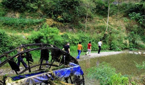 中国最大的水车王国，3公里河上分布300多个水车，到底有什么作用(图4)