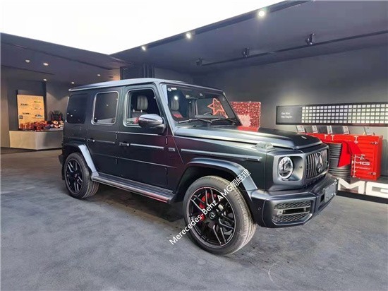 奔驰G63夜影神磨砂黑限量版现车价(图3) 奔驰G63夜影神磨砂黑限量版现车价(图3)