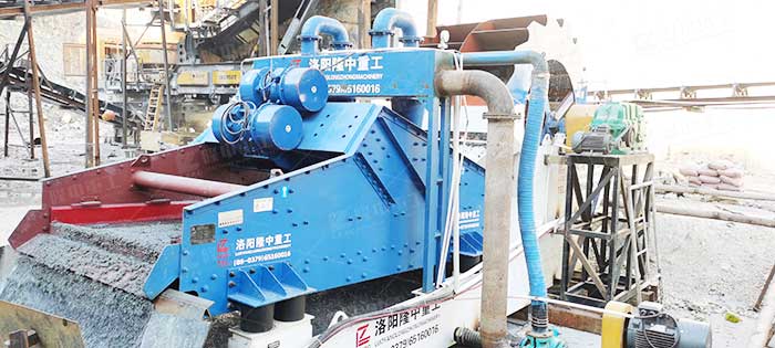 压裂砂生产线配置直线振动筛沙机(图3) 压裂砂生产线配置直线振动筛沙机(图3)