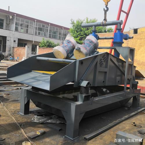 滚筒筛沙机振动筛沙石机轮胎式破碎机洗砂机脱水筛(图5) 滚筒筛沙机振动筛沙石机轮胎式破碎机洗砂机脱水筛(图5)