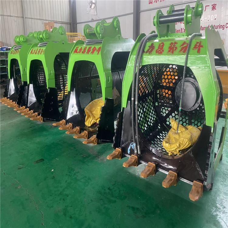 液压筛分斗清洗鹅卵石筛沙石设备安装说明(图5)