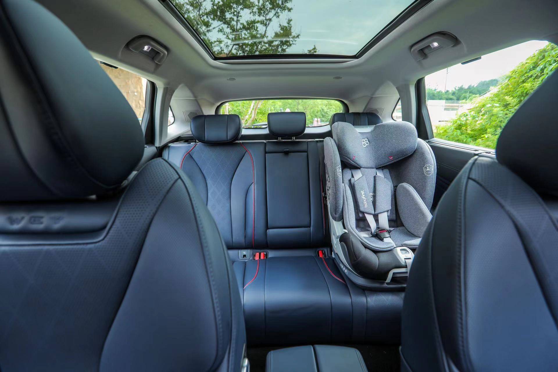 标配长续航PHEV+HWA，拿铁DHT-PHEV携26项全维儿童呵护实力登场(图3)