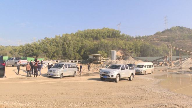 惠东重拳出击整治非法碎石场和采矿点!(图3) 惠东重拳出击整治非法碎石场和采矿点!(图3)