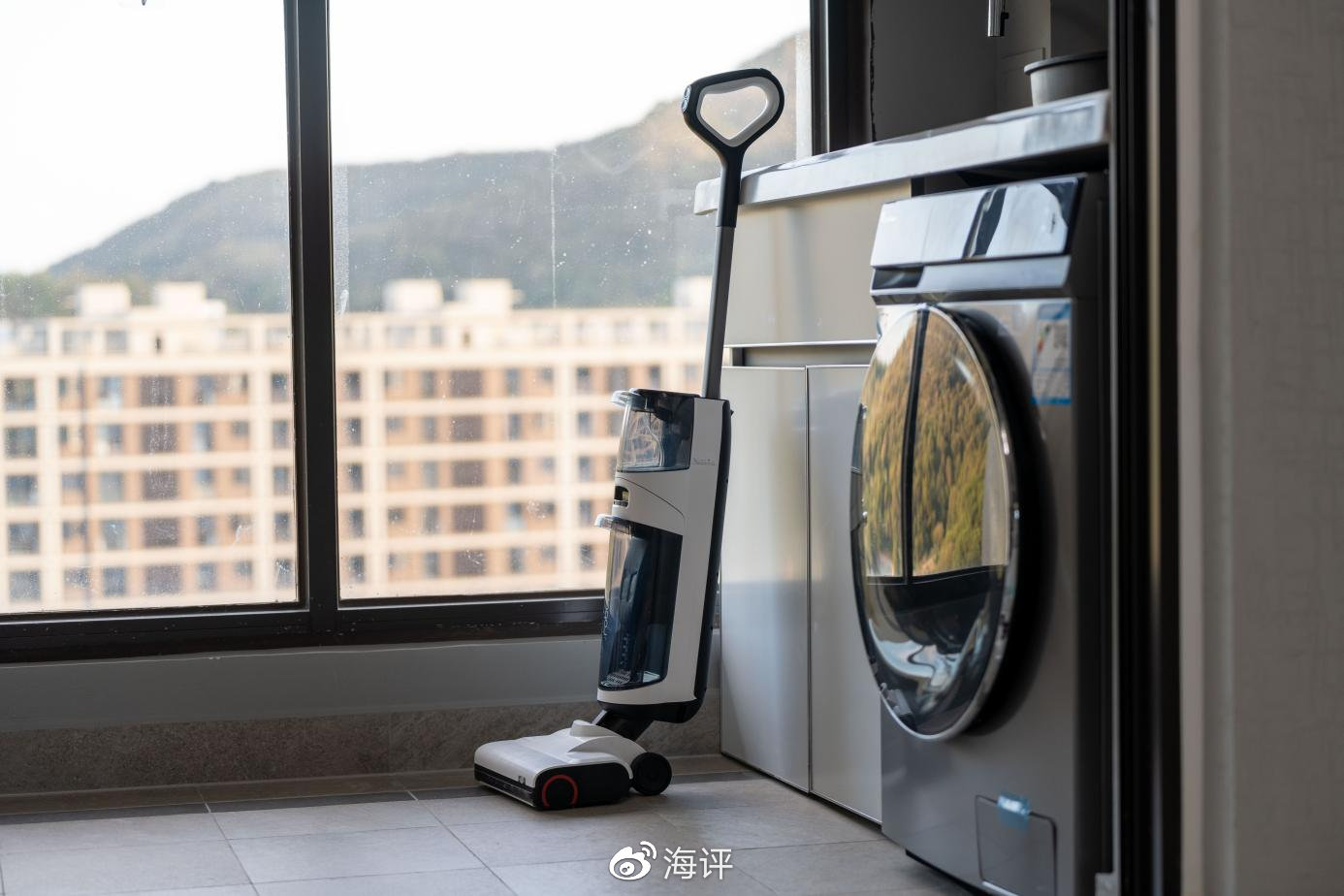 石头智能洗地机A10首发评测：洗拖一体+热烘匀烘，2000元价位最强？(图2)