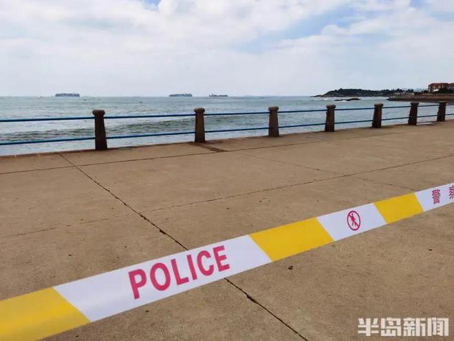 痛心！青岛海边俩小伙被海浪卷走！一人遗体已被找到……(图4)