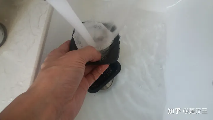 车载吸尘器的使用(图29)