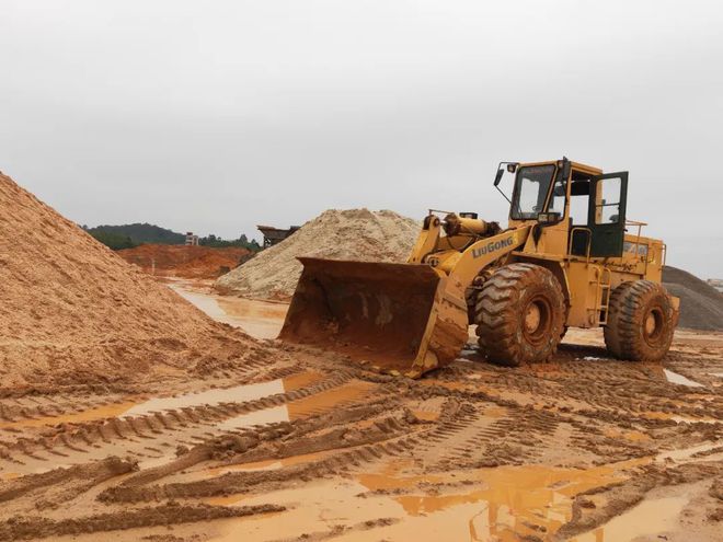 阳江生态环境在行动!一非法洗制砂点今天被查封(图4) 阳江生态环境在行动!一非法洗制砂点今天被查封(图4)