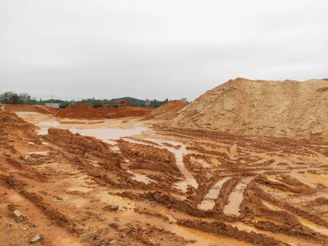 阳江生态环境在行动!一非法洗制砂点今天被查封(图3) 阳江生态环境在行动!一非法洗制砂点今天被查封(图3)