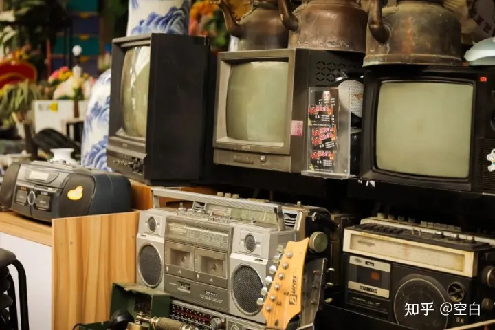 藏在成都城东的旧物市场，几十元淘回一个家！(图31)