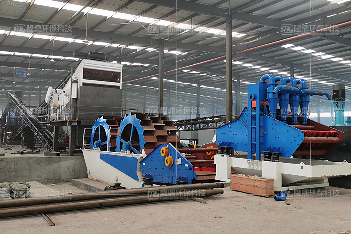 压裂砂生产设备石油压裂砂生产线一吨多少钱？(图2)