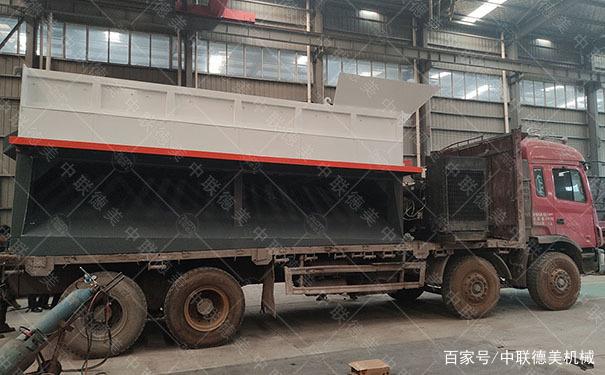 移动式泥石分离机的成本费用相对于传统生产线的费用要少得多(图6)