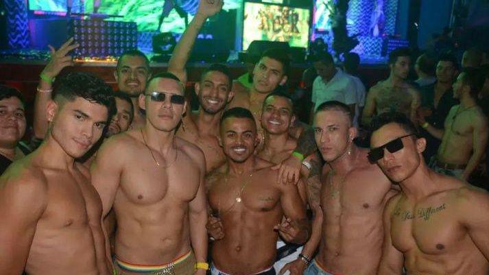 Gay吧男舞者被捡尸，年仅20惨遭性瘾男凌辱，一夜用掉30+避孕套那些酒吧gay吧你不知道的事儿(图3)