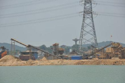 洗沙场泥浆如何处理？泥浆脱水到底用什么设备？(图3)