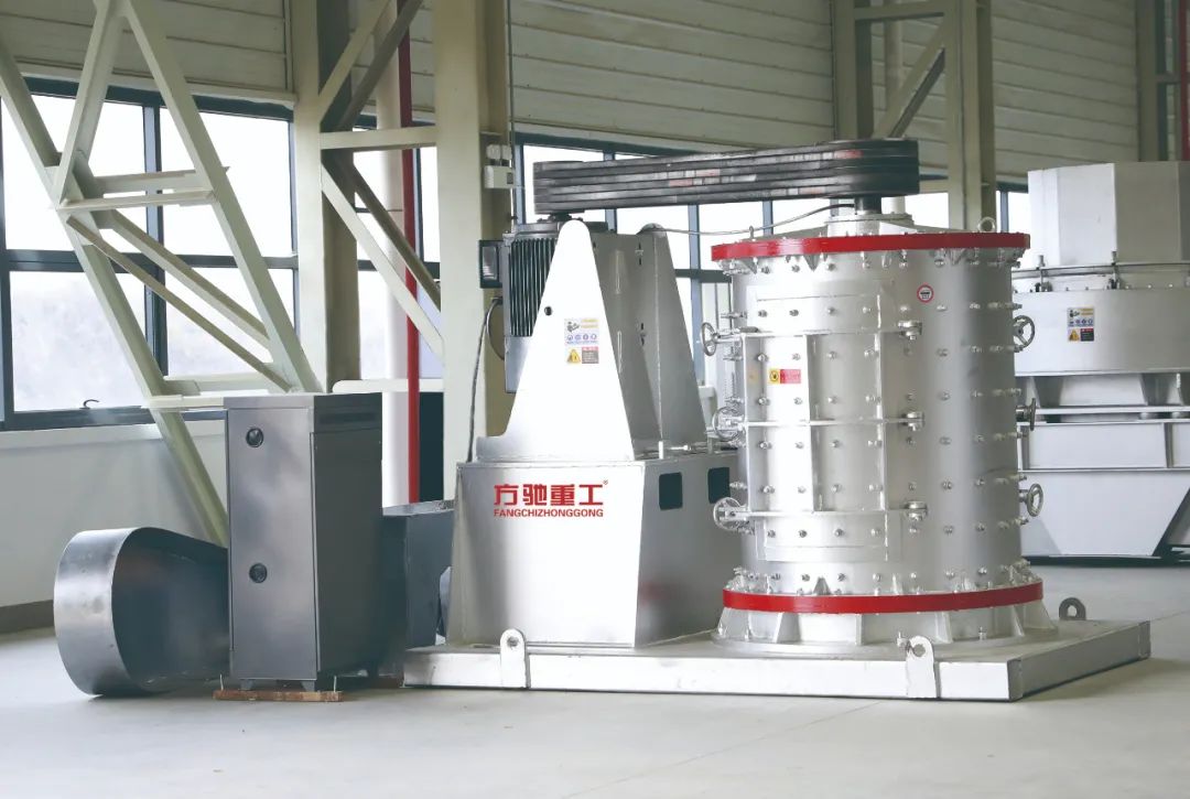 河沙没了就用机制砂吧！方驰重工移动制砂机了解一下！(图5)