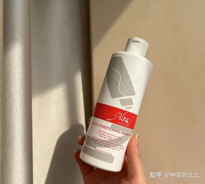 控油洗发水哪个牌子好｜十款口碑爆棚的无硅油洗发水推荐，拯救“油头星人”(图22)