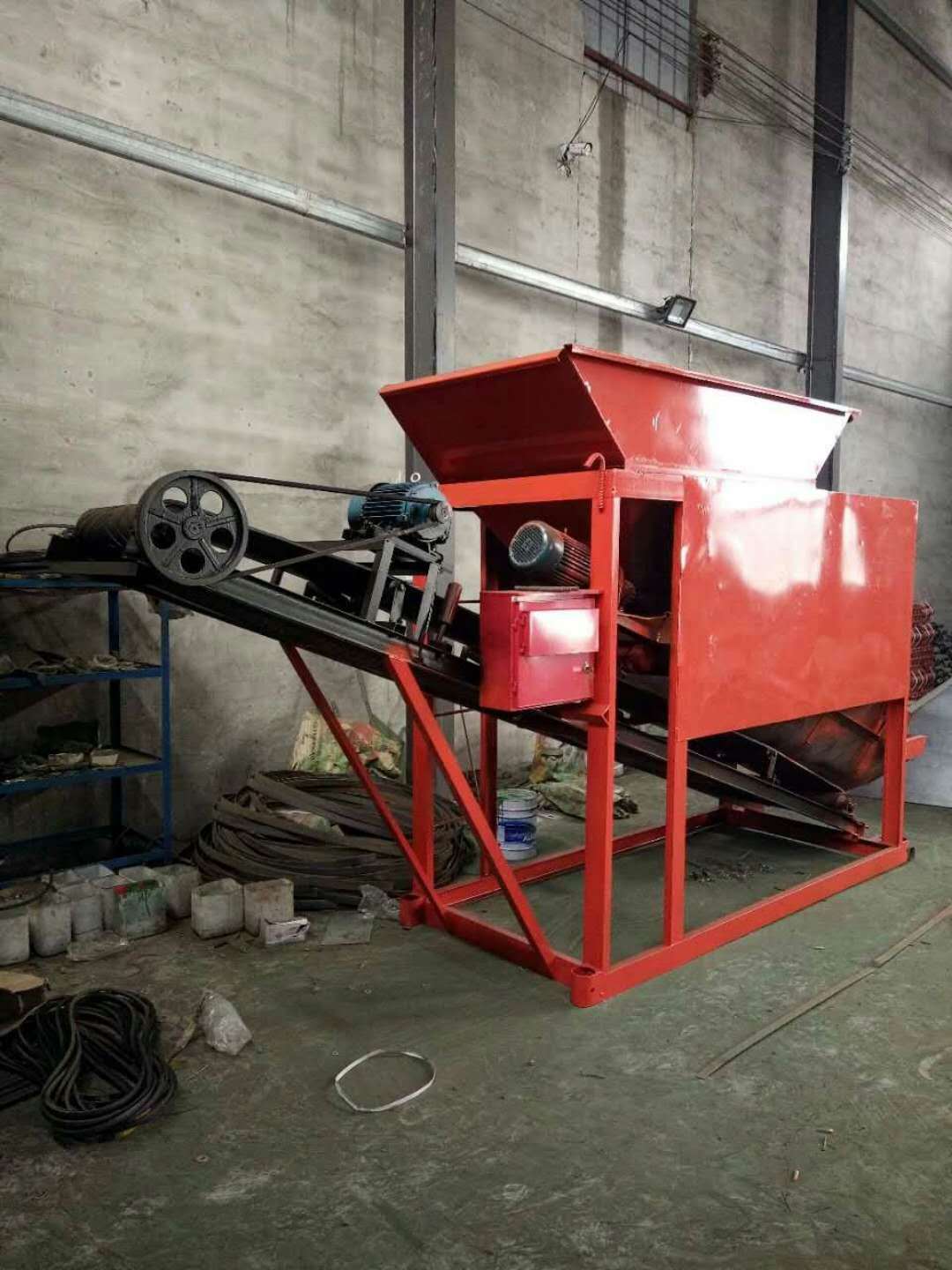 为啥20型筛沙机用的人相对多一些，价格便宜，产量也不低(图2)