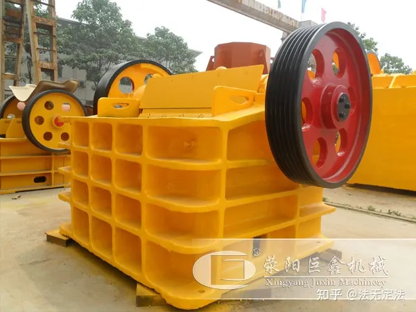 鹅卵石石子制沙机设备类型与价格分析(图1)