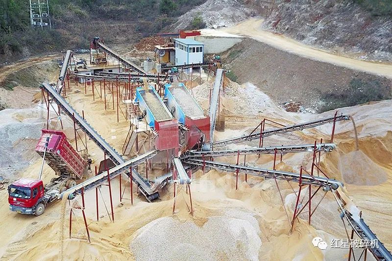 加入砂石群后，才知道这样的砂石生产线配置才是真正的好(图2)