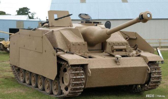 全球现役14种轮式突击炮，国产型号就占了4种(图1)