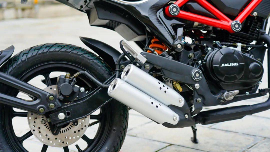 12680元起嘉陵CoCoSVR180运动弯梁售价公布​！同场CoCo机车品牌正式发布！(图61)