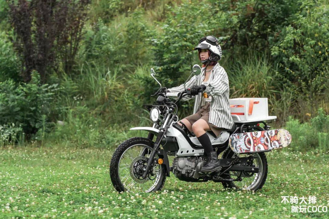 12680元起嘉陵CoCoSVR180运动弯梁售价公布​！同场CoCo机车品牌正式发布！(图34)