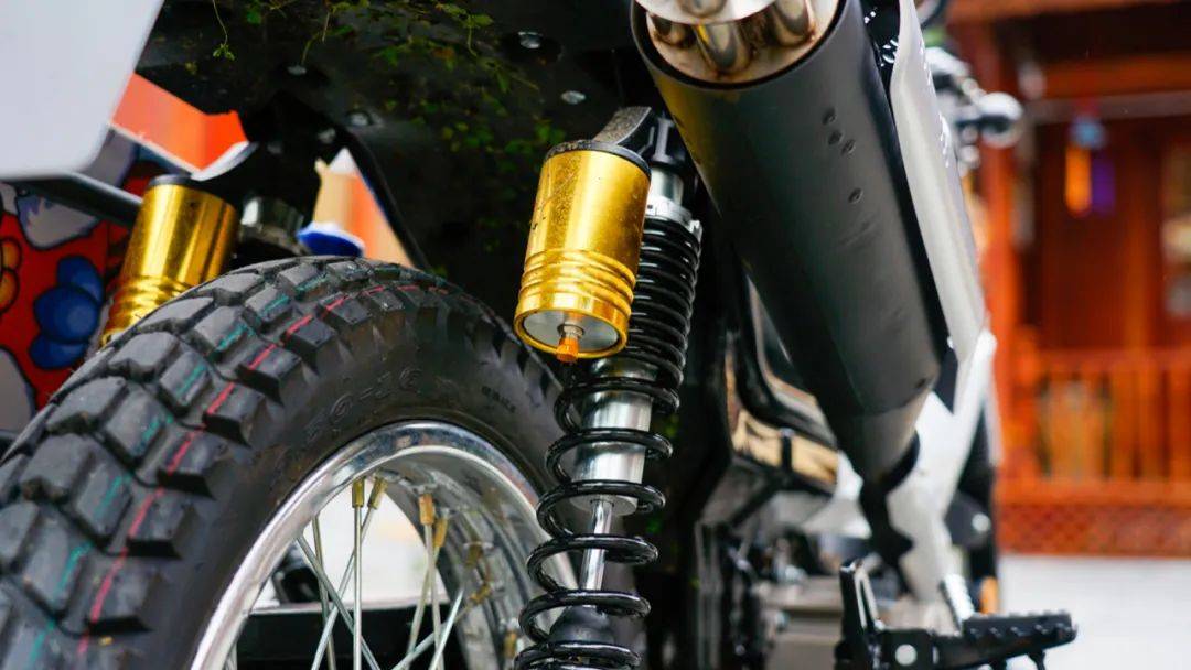 12680元起嘉陵CoCoSVR180运动弯梁售价公布​！同场CoCo机车品牌正式发布！(图36)