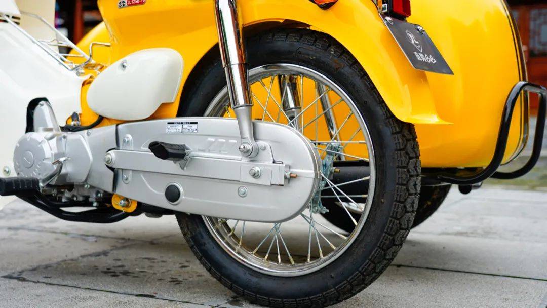 12680元起嘉陵CoCoSVR180运动弯梁售价公布​！同场CoCo机车品牌正式发布！(图47)